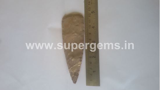 Picture of fancy shape arrowhead