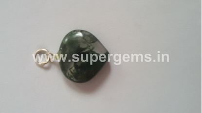 Picture of moss agate heart shape pendants