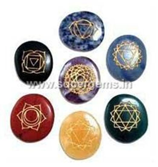 Picture of 7 chakra carvin oval set