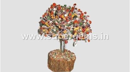 Picture of multi colour 300 chips tree