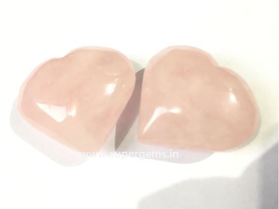 Picture of rose quartz puffy heart