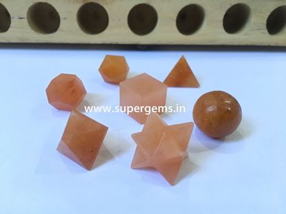 Picture of 7 piece red aventurine geomatry set