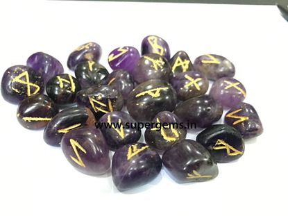 Picture of amethyst rune set