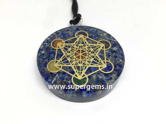 Picture of lapis lazuli chakra orgonite pendant